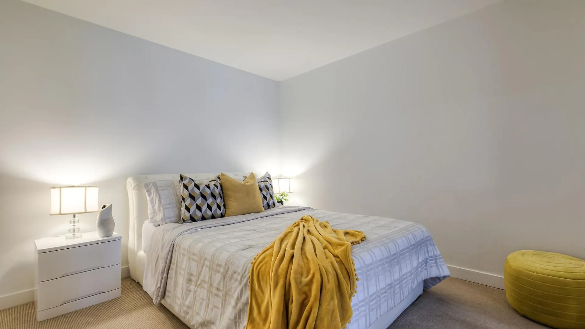 Apartamento Downtown 4Br Townhouse Near Rogers Centre With Parking Toronto