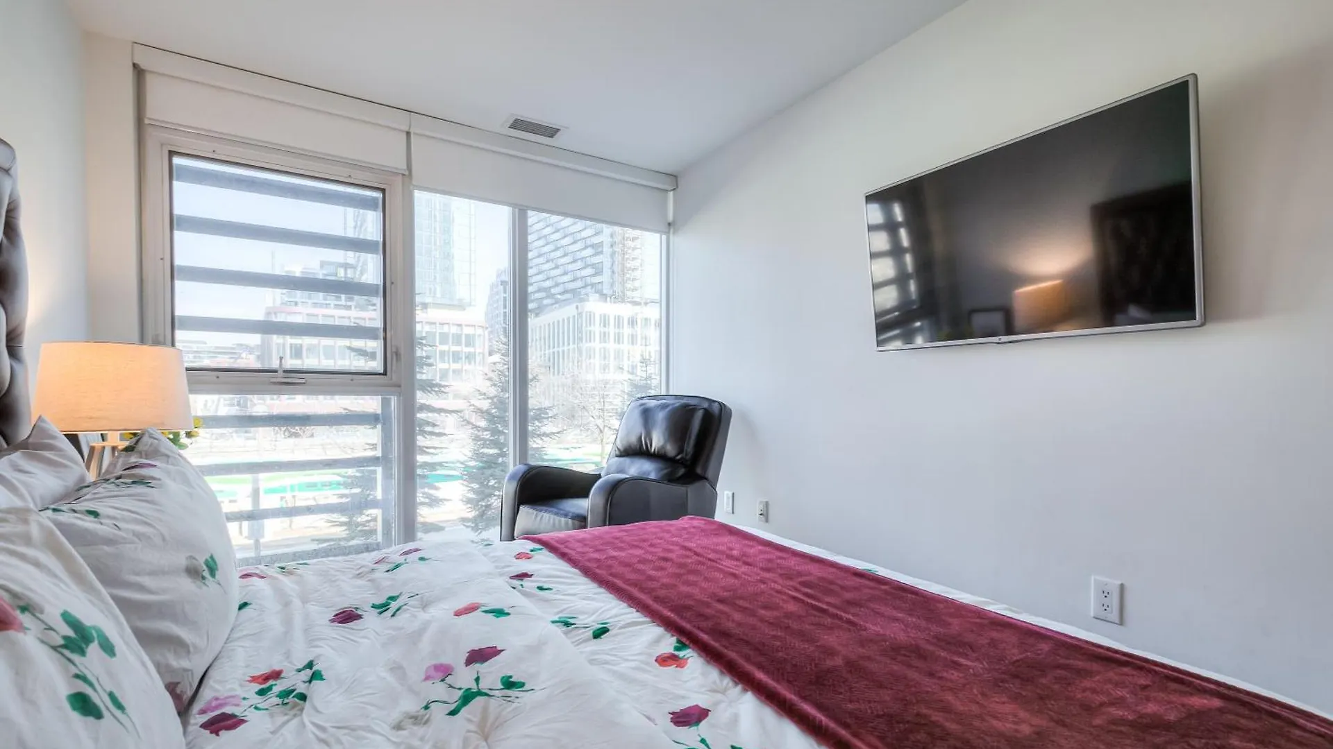 Apartamento Downtown 4Br Townhouse Near Rogers Centre With Parking Toronto
