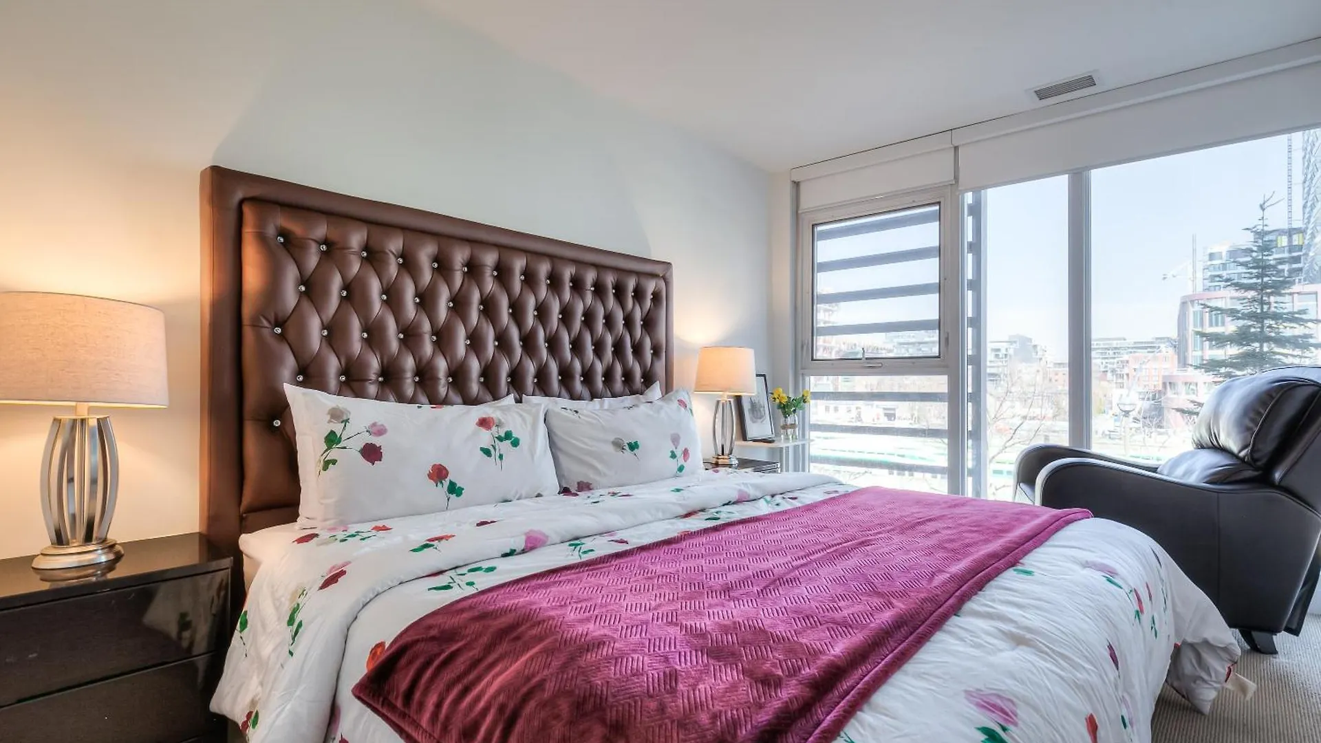 Apartamento Downtown 4Br Townhouse Near Rogers Centre With Parking Toronto
